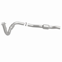 Load image into Gallery viewer, MagnaFlow Exhaust Products 52492 OEM Grade Direct-Fit Catalytic Converter for Select Chevrolet Silverado HD, Chevrolet Silverado 3500, GMC Sierra HD, GMC Sierra
