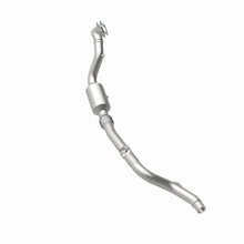 Load image into Gallery viewer, MagnaFlow Exhaust Products 6561139 California CARB Direct-Fit Catalytic Converter for Select Chrysler 300, Dodge Challenger, Dodge Charger