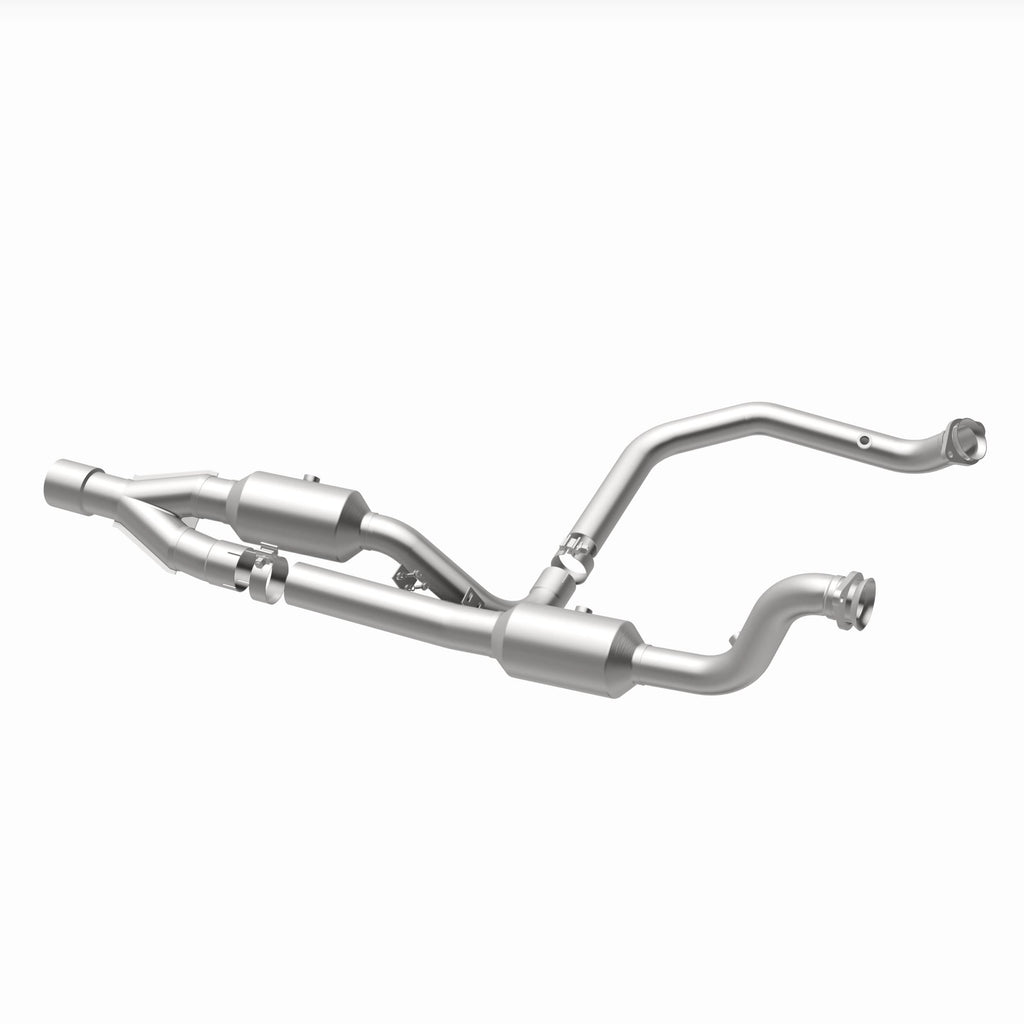 MagnaFlow Exhaust Products 21-513 OEM Grade Direct-Fit Catalytic Converter for Select Ram 2500, Ram