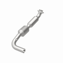 Load image into Gallery viewer, MagnaFlow Exhaust Products 5582311 California CARB Direct-Fit Catalytic Converter for Select Ford E-150, Ford E-250