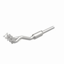 Load image into Gallery viewer, MagnaFlow Exhaust Products 4561079 California CARB Direct-Fit Catalytic Converter for Select Volkswagen Beetle, Volkswagen Golf, Volkswagen Jetta