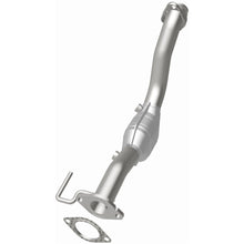 Load image into Gallery viewer, MagnaFlow Exhaust Products 23312 HM Grade Direct-Fit Catalytic Converter for Select Ford Explorer, Mercury Mountaineer