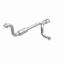 Load image into Gallery viewer, MagnaFlow Exhaust Products 5451652 California CARB Direct-Fit Catalytic Converter for Select Chrysler Aspen, Dodge Durango