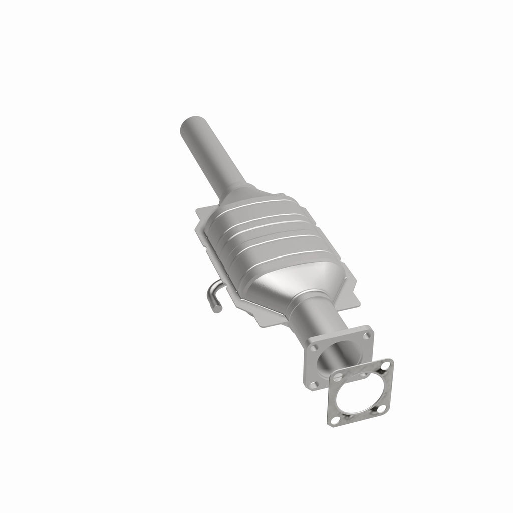 MagnaFlow Exhaust Products 23224 Standard Grade Direct-Fit Catalytic Converter for Select Jeep Cherokee, Jeep Comanche, Jeep Wagoneer