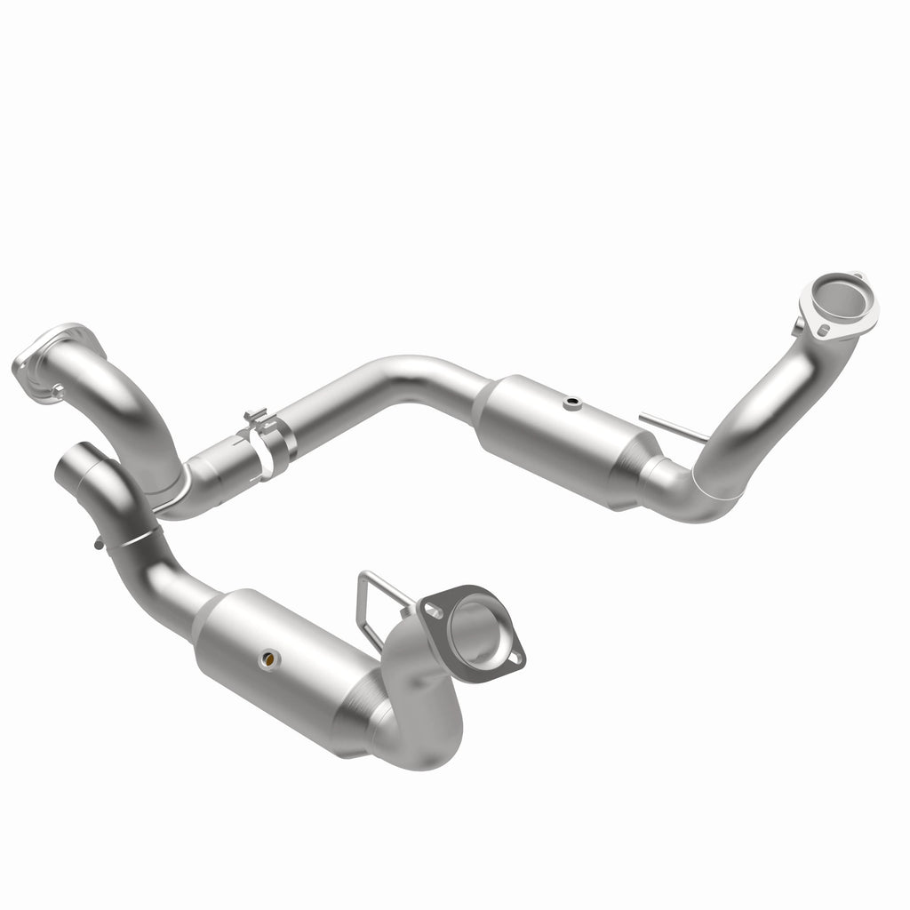 MagnaFlow Exhaust Products 280246 OEM Grade Direct-Fit Catalytic Converter for Select Ford F-250 Super Duty, Ford F-350 Super Duty