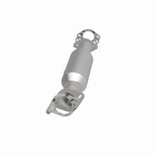 Load image into Gallery viewer, MagnaFlow Exhaust Products 5561714 California CARB Direct-Fit Catalytic Converter for Select Kia Forte, Kia Forte Koup