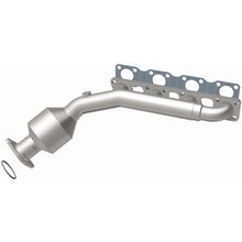 Load image into Gallery viewer, MagnaFlow Exhaust Products 52425 OEM Grade Manifold Catalytic Converter for Select INFINITI M45, INFINITI Q45