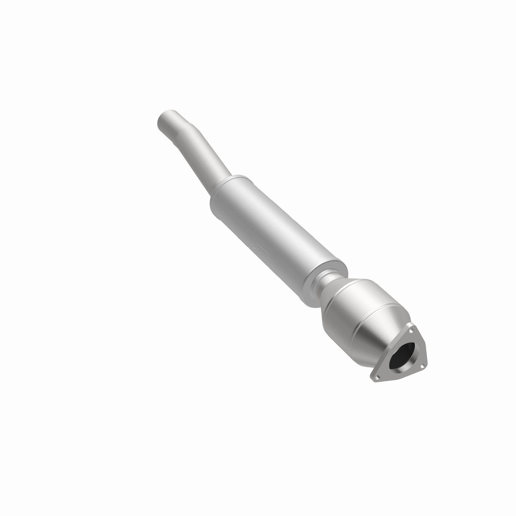 MagnaFlow Exhaust Products 49877 OEM Grade Direct-Fit Catalytic Converter for Select Volkswagen Phaeton