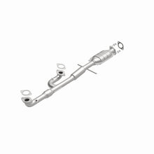 Load image into Gallery viewer, MagnaFlow Exhaust Products 24395 HM Grade Direct-Fit Catalytic Converter for Select Hyundai XG350, Kia Amanti