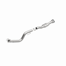 Load image into Gallery viewer, MagnaFlow Exhaust Products 24438 HM Grade Direct-Fit Catalytic Converter for Select Chevrolet Express 2500, Chevrolet Express 3500, GMC Savana 2500, GMC Savana