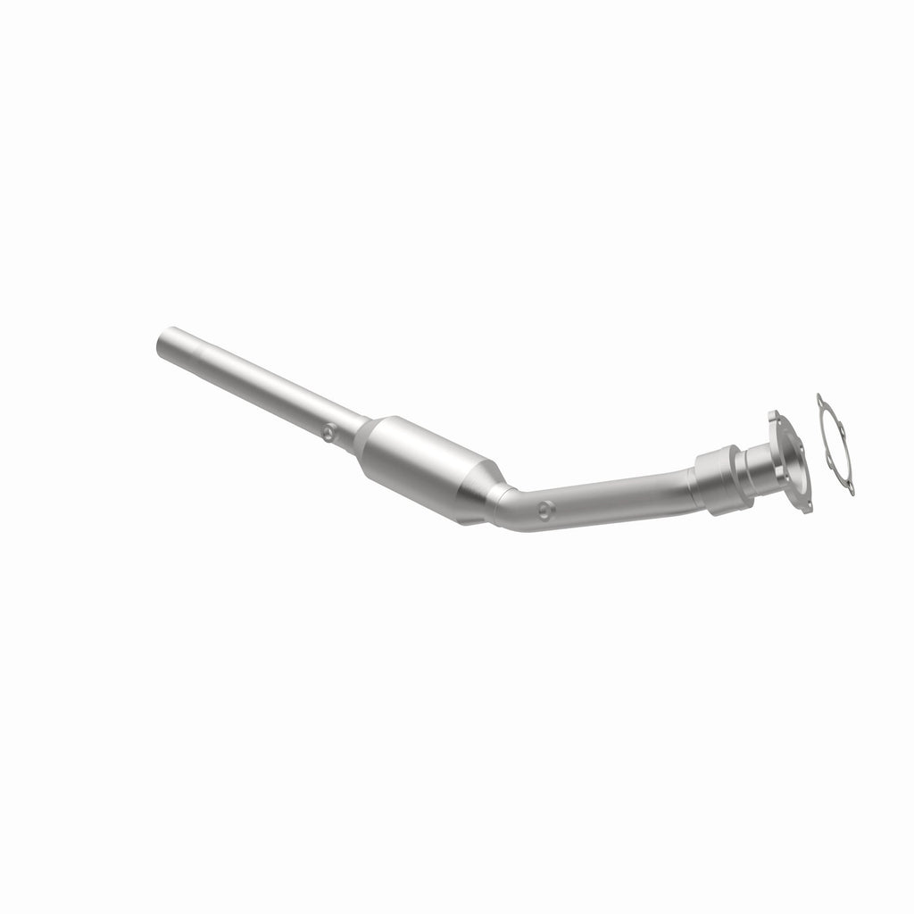 MagnaFlow Exhaust Products 51892 OEM Grade Direct-Fit Catalytic Converter for Select Volkswagen Beetle, Volkswagen Golf, Volkswagen Jetta