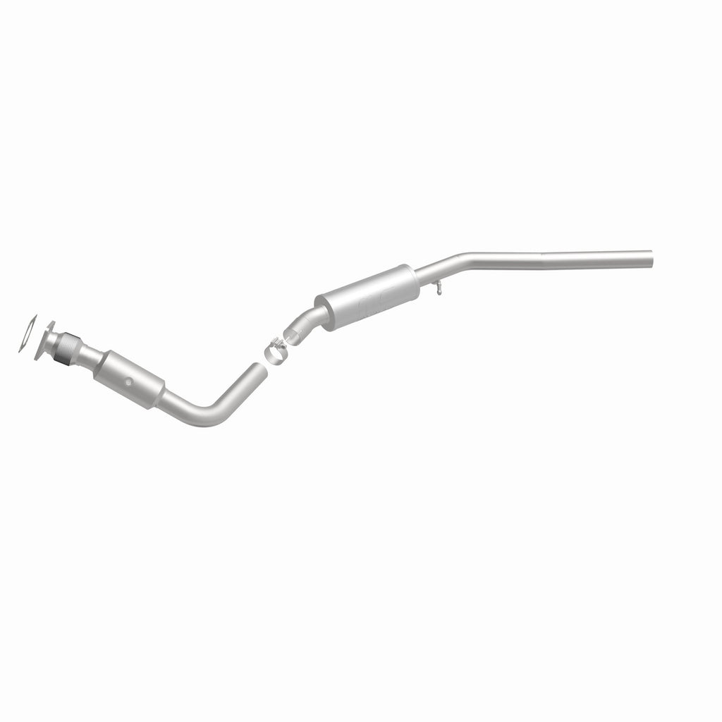 MagnaFlow Exhaust Products 21-510 OEM Grade Direct-Fit Catalytic Converter for Select Chrysler Town & Country, Dodge Grand Caravan