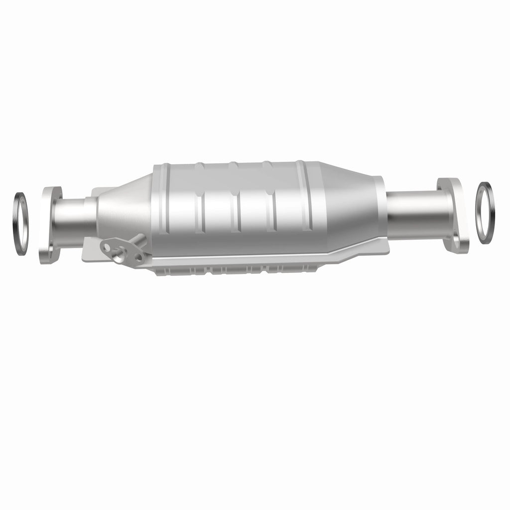 MagnaFlow Exhaust Products 23895 Standard Grade Direct-Fit Catalytic Converter for Select Toyota Pickup