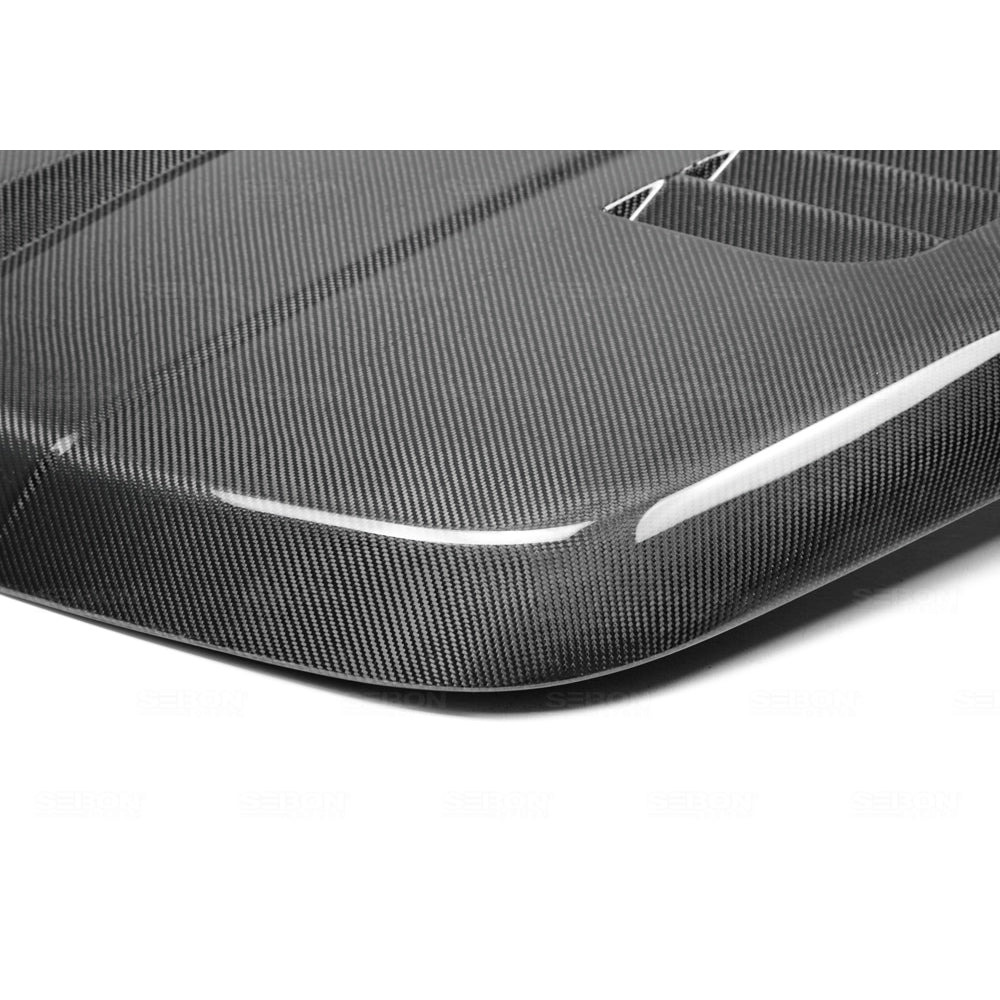 05-12-Range-Rover-Sport-Tm-Style-Carbon-Fiber-Hood