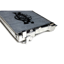 Load image into Gallery viewer, 05-13-Ford-Mustang-V6--V8-(At--Mt)-High-Performance-All-Aluminum-Radiator