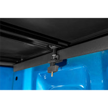 Load image into Gallery viewer, 05-17-Nissan-Frontier-(5Ft.-Bed-WO-Utility-Track)-Genesis-Tri-Fold-Tonneau-Cover---Black