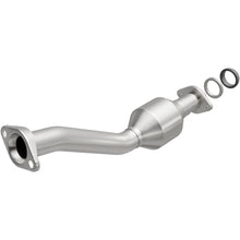 Load image into Gallery viewer, MagnaFlow Exhaust Products 557110 California CARB Direct-Fit Catalytic Converter for Select Nissan Juke