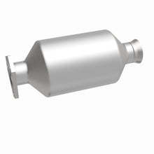 Load image into Gallery viewer, MagnaFlow Exhaust Products 3391916 California CARB Direct-Fit Catalytic Converter for Select Volkswagen Vanagon