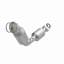 Load image into Gallery viewer, MagnaFlow Exhaust Products 280755 OEM Grade Direct-Fit Catalytic Converter for Select Toyota Sequoia, Toyota Tundra