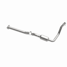 Load image into Gallery viewer, MagnaFlow Exhaust Products 4451415 California CARB Direct-Fit Catalytic Converter for Select Chevrolet Express 1500, Chevrolet Express 2500, Chevrolet Express 3500, Chevrolet G30, GMC G3500, GMC Savana 1500, GMC Savana 2500, GMC Savana