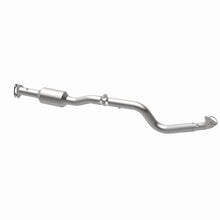 Load image into Gallery viewer, MagnaFlow Exhaust Products 280428 OEM Grade Direct-Fit Catalytic Converter for Select Chevrolet Express 4500, GMC Savana