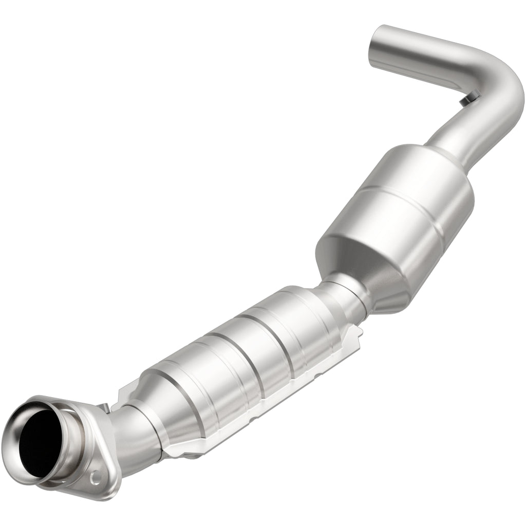 MagnaFlow Exhaust Products 24310 HM Grade Direct-Fit Catalytic Converter for Select Ford E-150, Ford E-150 Club Wagon, Ford E-250