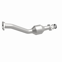 Load image into Gallery viewer, MagnaFlow Exhaust Products 52110 OEM Grade Direct-Fit Catalytic Converter for Select Nissan Juke