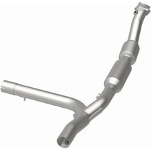 Load image into Gallery viewer, MagnaFlow Exhaust Products 4583622 California CARB Direct-Fit Catalytic Converter for Select Ford F-150