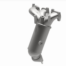 Load image into Gallery viewer, MagnaFlow Exhaust Products 22-077 OEM Grade Manifold Catalytic Converter for Select Ford Flex, Ford Taurus, Lincoln MKS, Lincoln MKT