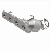 Load image into Gallery viewer, MagnaFlow Exhaust Products 23-113 OEM Grade Manifold Catalytic Converter for Select Hyundai Accent, Kia Rio