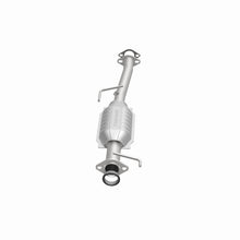 Load image into Gallery viewer, MagnaFlow Exhaust Products 22626 HM Grade Direct-Fit Catalytic Converter for Select Chevrolet Tracker, Geo Tracker, Suzuki Sidekick, Suzuki X-90