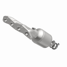 Load image into Gallery viewer, MagnaFlow Exhaust Products 24315 HM Grade Manifold Catalytic Converter for Select Honda Civic