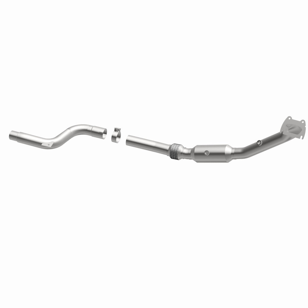 MagnaFlow Exhaust Products 22-139 OEM Grade Manifold Catalytic Converter for Select Chrysler 300, Dodge Challenger, Dodge Charger