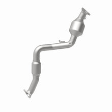 Load image into Gallery viewer, MagnaFlow Exhaust Products 5582586 California CARB Direct-Fit Catalytic Converter for Select Audi Q7, Volkswagen Touareg