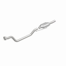 Load image into Gallery viewer, MagnaFlow Exhaust Products 93301 Standard Grade Direct-Fit Catalytic Converter for Select Ford E-150 Econoline, Ford E-150 Econoline Club Wagon, Ford E-250 Econoline, Ford E-250 Econoline Club Wagon, Ford E-350 Econoline, Ford E-350 Econoline Club Wagon,