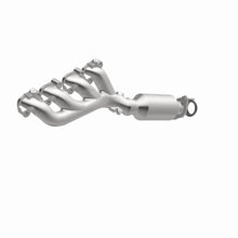 Load image into Gallery viewer, MagnaFlow Exhaust Products 4551070 California CARB Manifold Catalytic Converter for Select Cadillac SRX