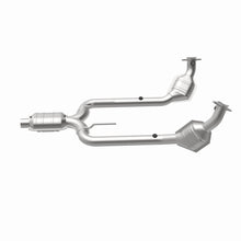 Load image into Gallery viewer, MagnaFlow Exhaust Products 441111 California CARB Direct-Fit Catalytic Converter for Select Ford Thunderbird, Mercury Cougar