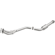 Load image into Gallery viewer, MagnaFlow Exhaust Products 4481662 California CARB Direct-Fit Catalytic Converter for Select BMW 318i, BMW 318is, BMW 318ti