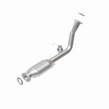 Load image into Gallery viewer, MagnaFlow Exhaust Products 24286 HM Grade Direct-Fit Catalytic Converter for Select Toyota 4Runner
