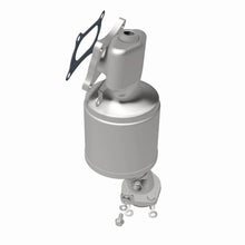Load image into Gallery viewer, MagnaFlow Exhaust Products 5631898 California CARB Manifold Catalytic Converter for Select Honda Accord