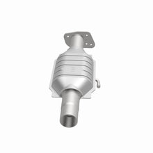 Load image into Gallery viewer, MagnaFlow Exhaust Products 3391456 California CARB Direct-Fit Catalytic Converter for Select Chevrolet El Camino, GMC Caballero