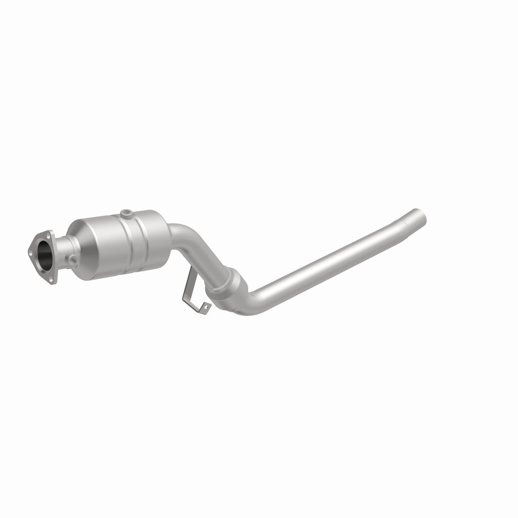 MagnaFlow Exhaust Products 51124 OEM Grade Direct-Fit Catalytic Converter for Select Audi A4 Quattro