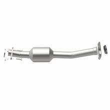 Load image into Gallery viewer, MagnaFlow Exhaust Products 52689 OEM Grade Direct-Fit Catalytic Converter for Select Chevrolet City Express, Nissan NV200