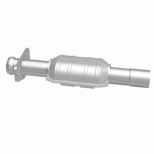 Load image into Gallery viewer, MagnaFlow Exhaust Products 93485 Standard Grade Direct-Fit Catalytic Converter for Select Chevrolet S10 Blazer, GMC Jimmy, Oldsmobile Bravada