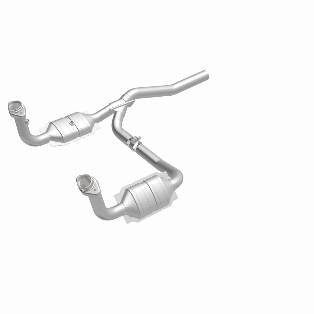 MagnaFlow Exhaust Products 49187 OEM Grade Direct-Fit Catalytic Converter for Select Dodge Nitro, Jeep Liberty
