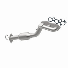 Load image into Gallery viewer, MagnaFlow Exhaust Products 50721 HM Grade Manifold Catalytic Converter for Select Lexus GS300