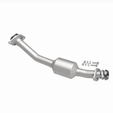 Load image into Gallery viewer, MagnaFlow Exhaust Products 6511689 California CARB Direct-Fit Catalytic Converter for Select Nissan NV200
