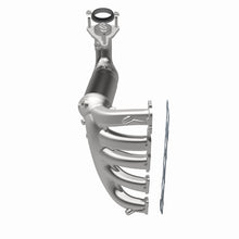 Load image into Gallery viewer, MagnaFlow Exhaust Products 51085 OEM Grade Manifold Catalytic Converter for Select Hummer H3, Hummer H3T