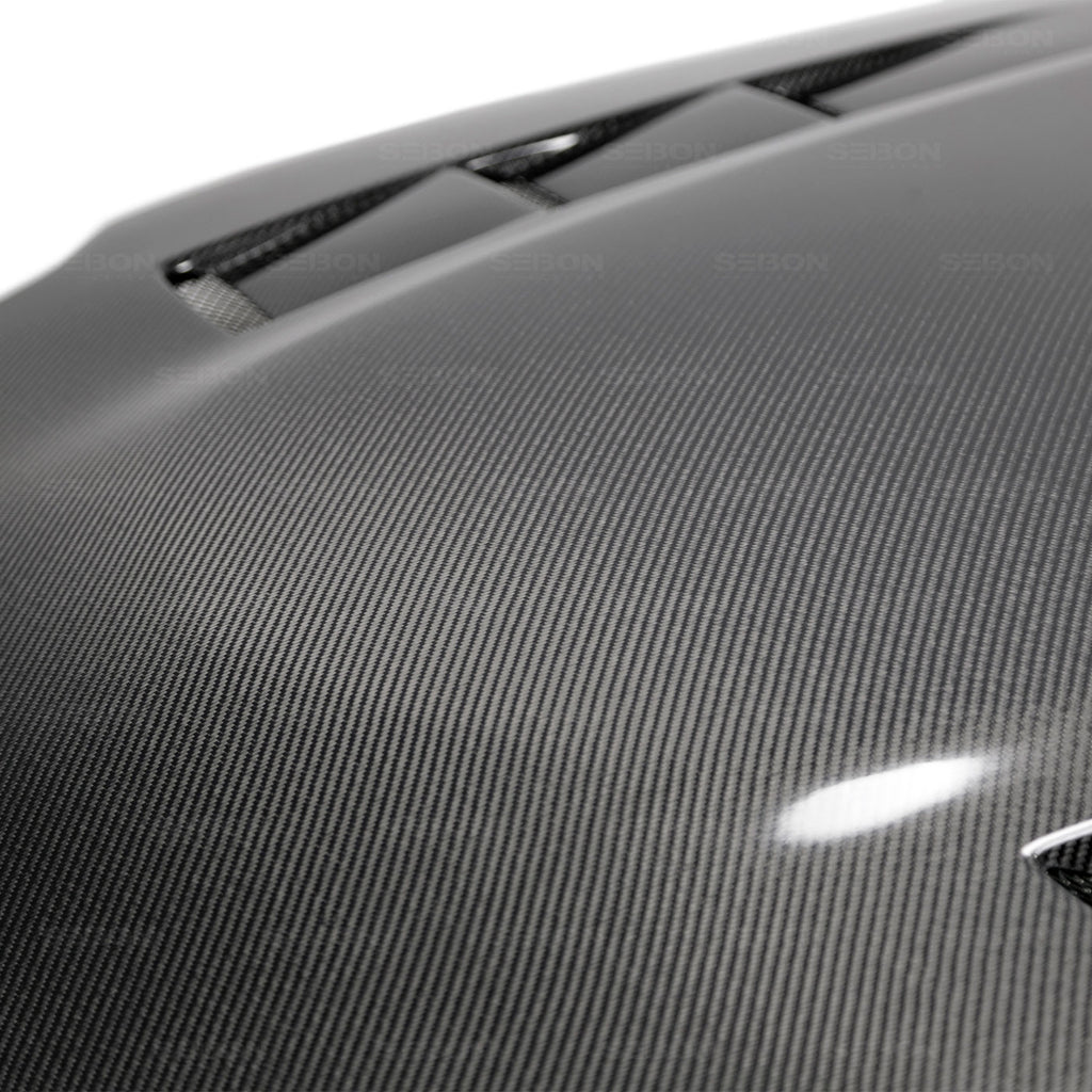 07-08-Nissan-350Z-Ts-Style-Carbon-Fiber-Hood
