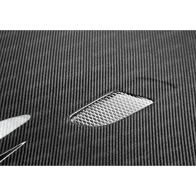 07-10-Bmw-M3-Series-2Dr-(E92)-Dv-Style-Carbon-Fiber-Hood